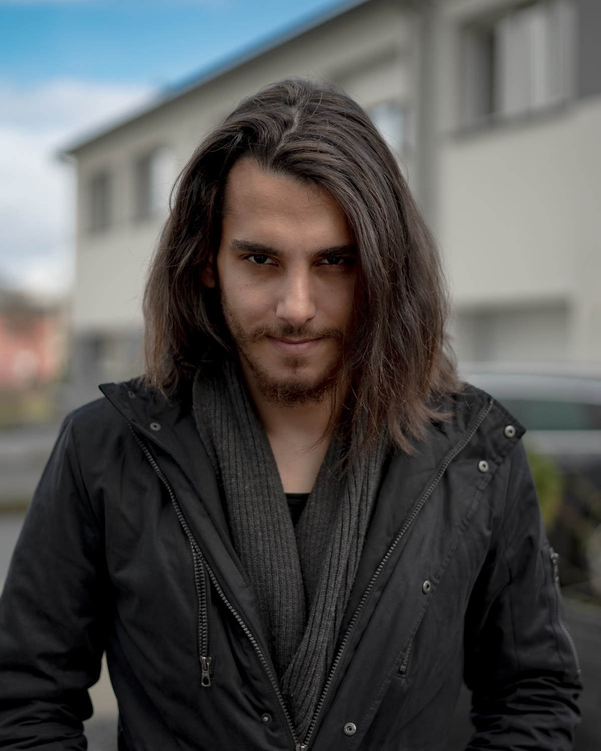 Portrait of Yasha Zare, founder of special.lu